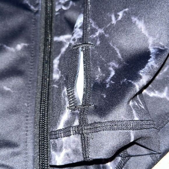 Buffbunny (M) Limitless Fitted Jacket Full zip Logo Gym Workout Collared - Picture 14 of 15